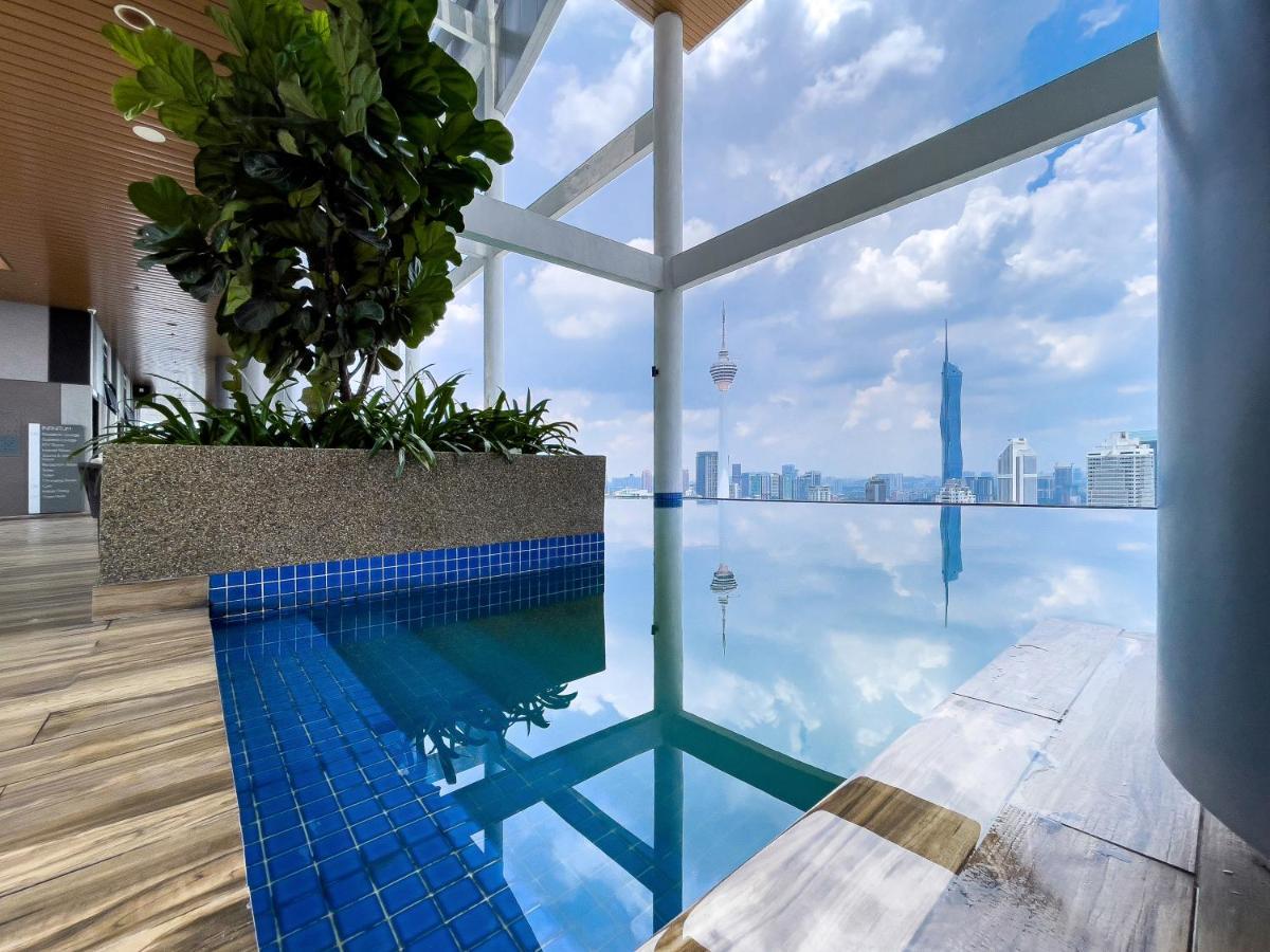 Vortex Suites Klcc Della Kuala Lumpur Exterior photo