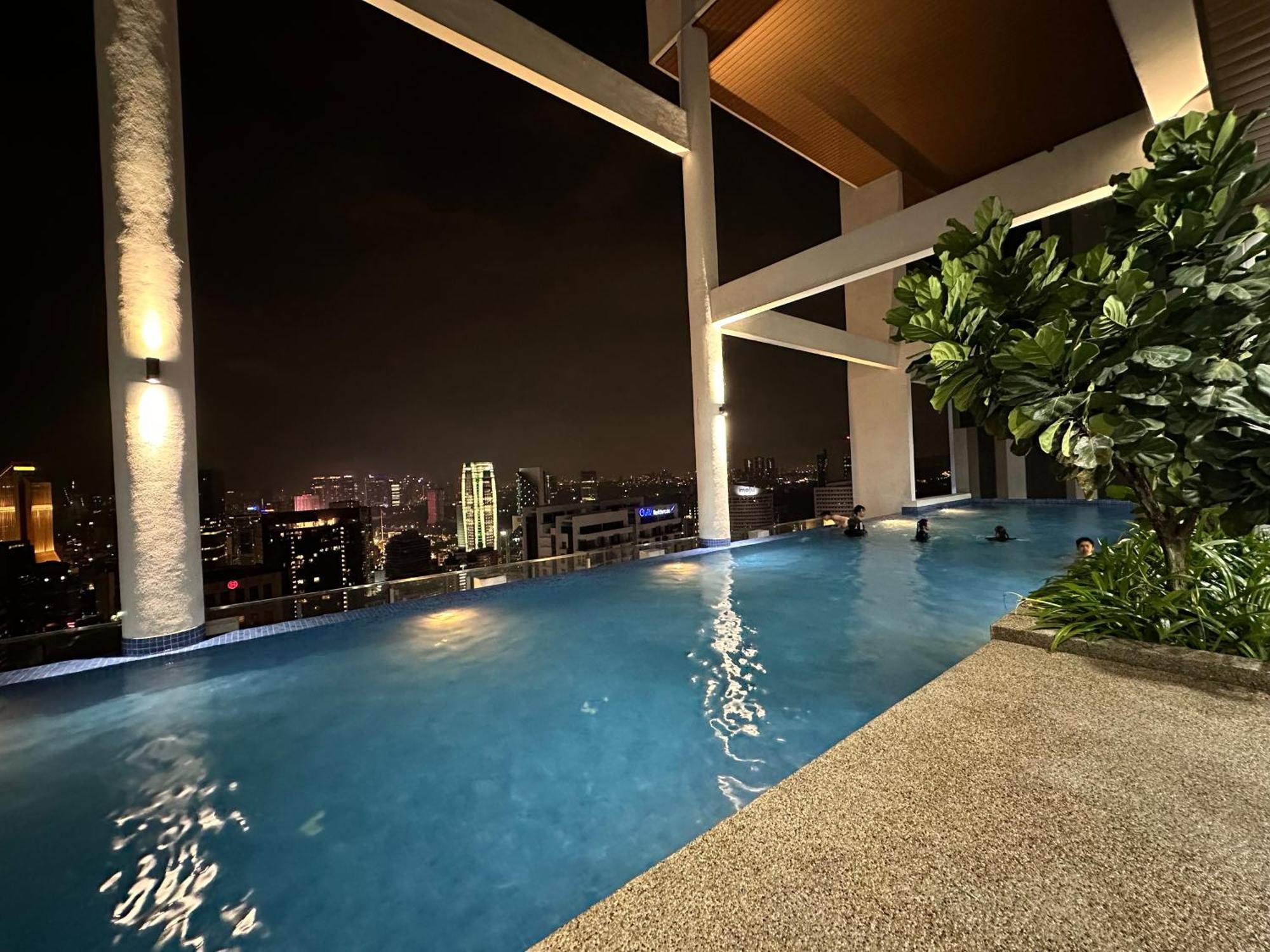 Vortex Suites Klcc Della Kuala Lumpur Exterior photo